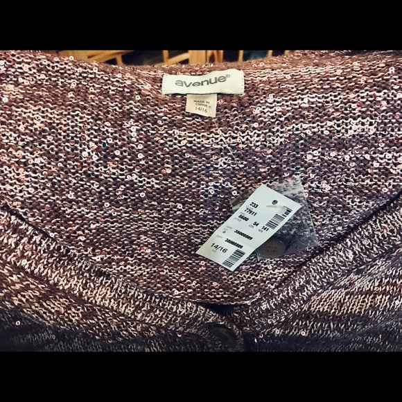 ✅🆕Cardigan sweater plum with sequins - Picture 2 of 7
